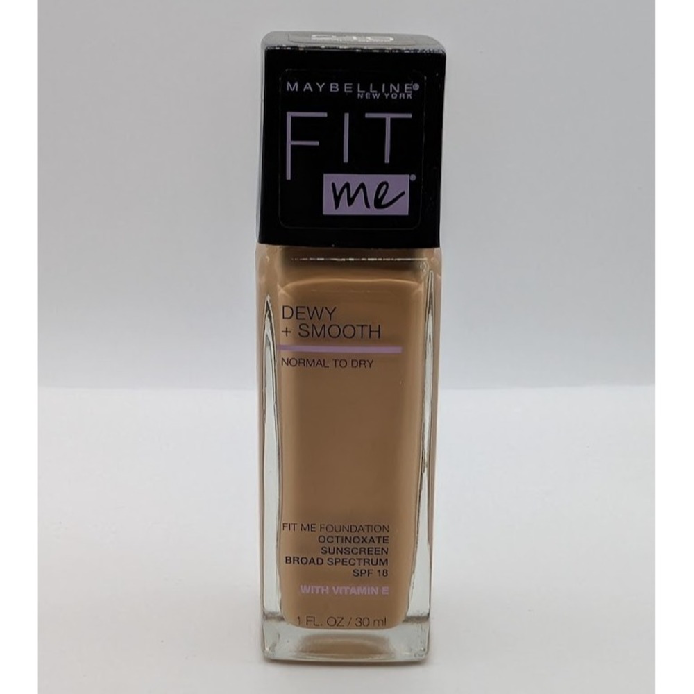 Maybelline Fit Me Dewy + Smooth Foundation Shade 210 Sandy Beige